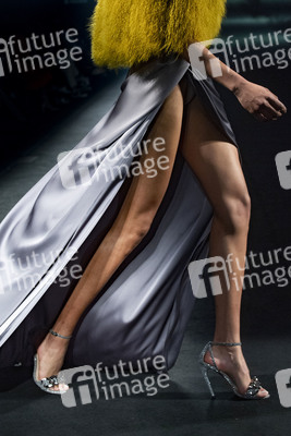 Isabel Sanchis Fashion Show auf der 73. Mercedes-Benz Fashion Week Madrid