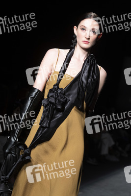 Corsicana Fashion Show auf der EGO Mercedes-Benz Fashion Week Madrid