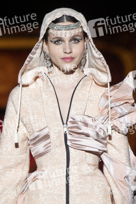 Guillermo Décimo Fashion Show auf der EGO Mercedes-Benz Fashion Week Madrid