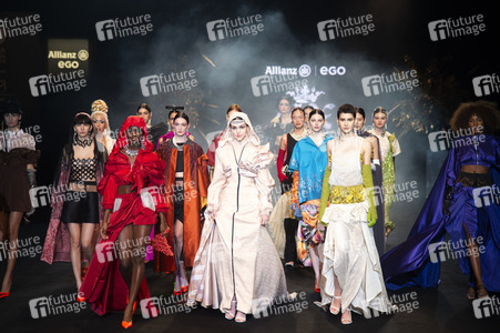 Guillermo Décimo Fashion Show auf der EGO Mercedes-Benz Fashion Week Madrid
