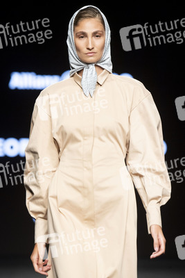 Georgiela Studio Fashion Show auf der EGO Mercedes-Benz Fashion Week Madrid