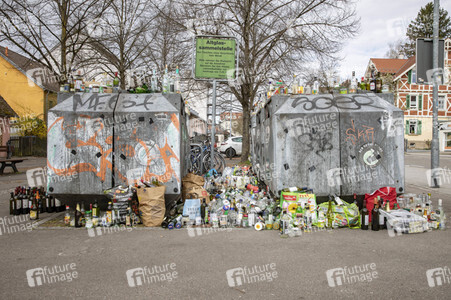 Symbolfoto Glascontainer