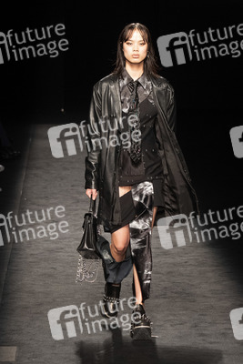 Reparto Studio Show auf der EGO Mercedes-Benz Fashion Week Madrid