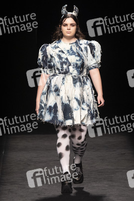 Reparto Studio Show auf der EGO Mercedes-Benz Fashion Week Madrid