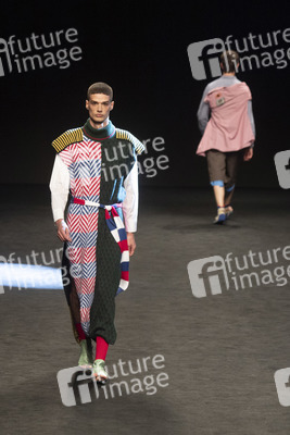 Rubearth Show auf der EGO Mercedes-Benz Fashion Week Madrid
