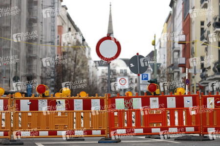 Symbolfoto Straßensperre