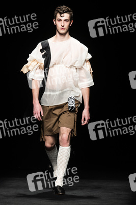 Sergio Villasante Show auf der EGO Mercedes-Benz Fashion Week Madrid