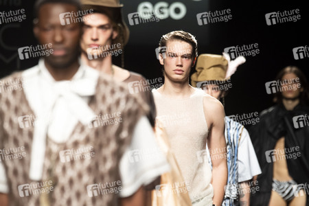 Sergio Villasante Show auf der EGO Mercedes-Benz Fashion Week Madrid