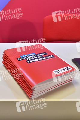 Pressekonferenz zur Wahlprogrammvorstellung der Partei Die Linke in Berlin