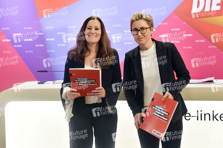 Pressekonferenz zur Wahlprogrammvorstellung der Partei Die Linke in Berlin