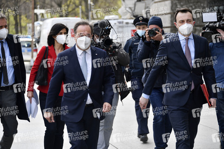 Ankunft zur CDU Fraktionssitzung in Berlin