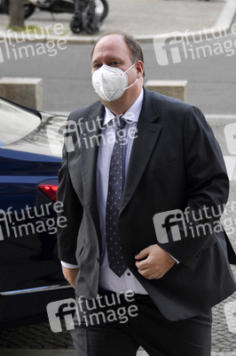 Ankunft zur CDU Fraktionssitzung in Berlin