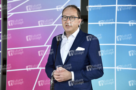 Pressestatement der CDU/CSU-Bundestagsfraktion in Berlin