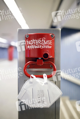 Symbolfoto Bundes-Notbremse