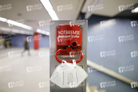 Symbolfoto Bundes-Notbremse