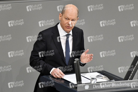 221. Sitzung des Deutschen Bundestages in Berlin