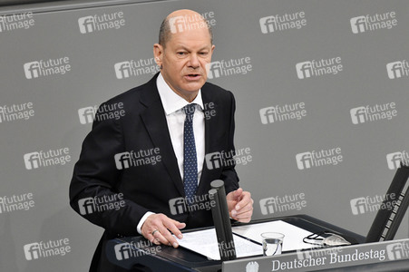 221. Sitzung des Deutschen Bundestages in Berlin