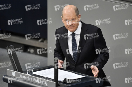 221. Sitzung des Deutschen Bundestages in Berlin