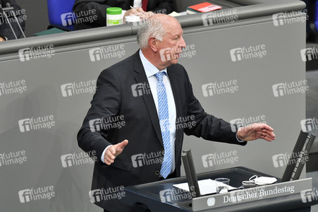 221. Sitzung des Deutschen Bundestages in Berlin