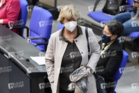 221. Sitzung des Deutschen Bundestages in Berlin