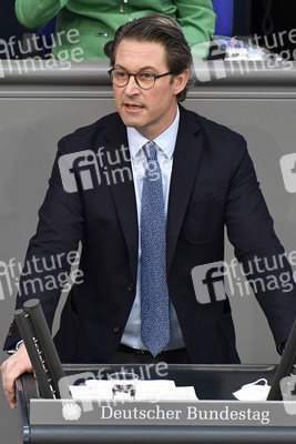 221. Sitzung des Deutschen Bundestages in Berlin