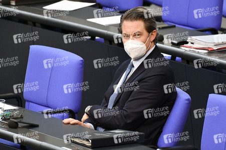 221. Sitzung des Deutschen Bundestages in Berlin