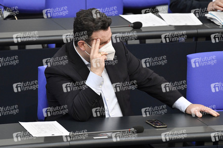 221. Sitzung des Deutschen Bundestages in Berlin