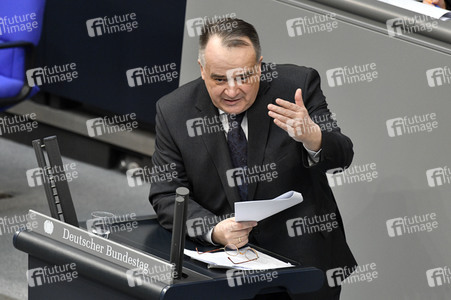 221. Sitzung des Deutschen Bundestages in Berlin