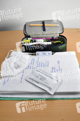 Symbolfoto Corona-Testpflicht an Schulen