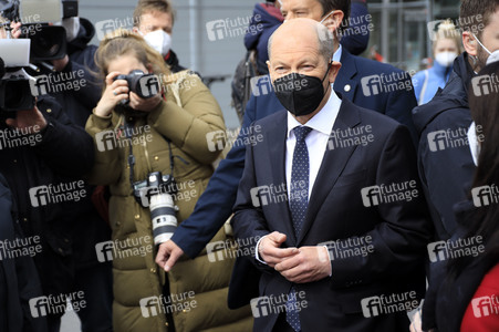 Olaf Scholz beim Besuch vom Vivantes-Klinikum in Berlin