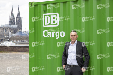 Grüner DB Container in Köln