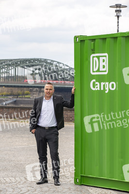 Grüner DB Container in Köln