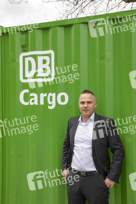 Grüner DB Container in Köln