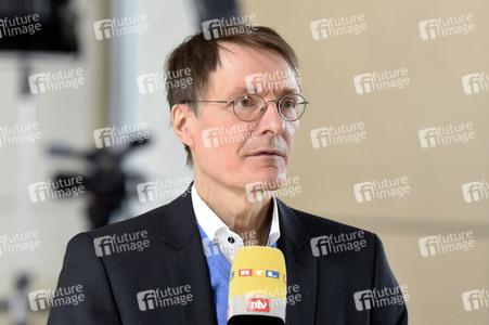 222. Sitzung des Deutschen Bundestages in Berlin