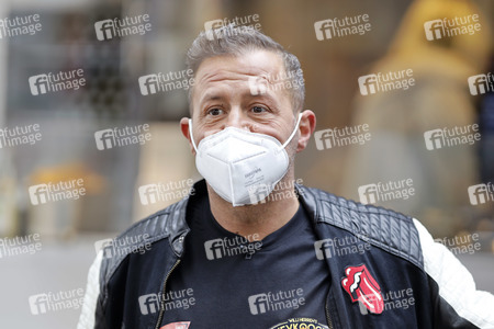 Eröffnung von 'Willi Herren’s Rievkooche Bud' in Köln