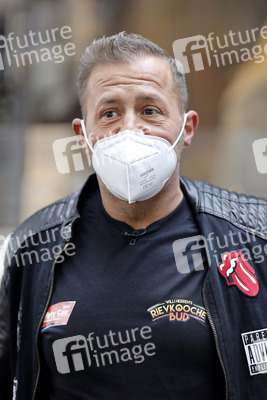 Eröffnung von 'Willi Herren’s Rievkooche Bud' in Köln