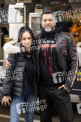 Eröffnung von 'Willi Herren’s Rievkooche Bud' in Köln