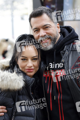 Eröffnung von 'Willi Herren’s Rievkooche Bud' in Köln
