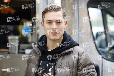 Eröffnung von 'Willi Herren’s Rievkooche Bud' in Köln