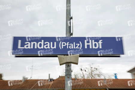 Der Hauptbahnhof in Landau