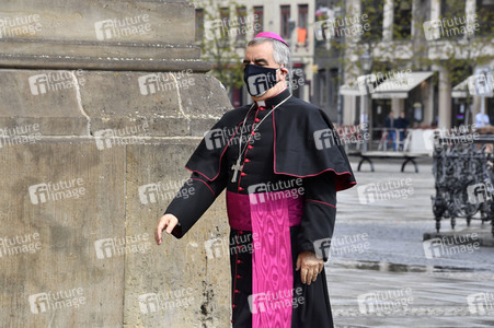 Zentrale Gedenkveranstaltung für die Verstorbenen in der Corona-Pandemie in Berlin