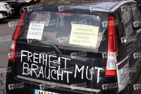 Demonstration gegen die bundesweite Verschärfung des Infektionsschutzgesetzes in München