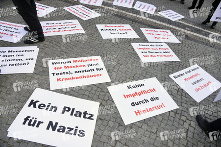 Demonstration gegen die bundesweite Verschärfung des Infektionsschutzgesetzes in München