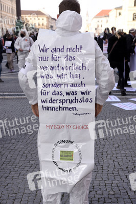 Demonstration gegen die bundesweite Verschärfung des Infektionsschutzgesetzes in München
