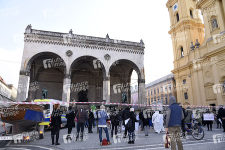 Demonstration gegen die bundesweite Verschärfung des Infektionsschutzgesetzes in München