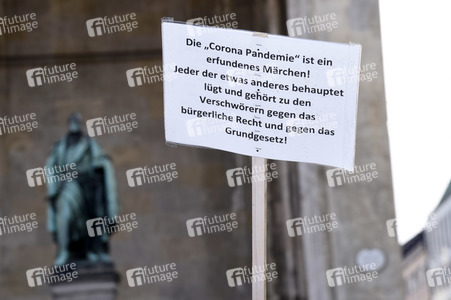 Demonstration gegen die bundesweite Verschärfung des Infektionsschutzgesetzes in München