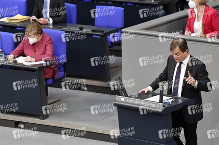 223. Sitzung des Deutschen Bundestages in Berlin