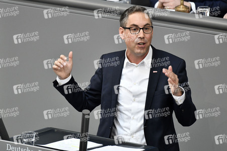 225. Sitzung des Deutschen Bundestages in Berlin