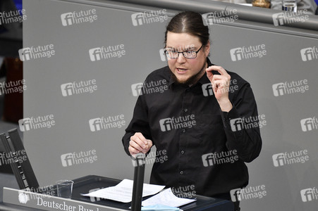 225. Sitzung des Deutschen Bundestages in Berlin