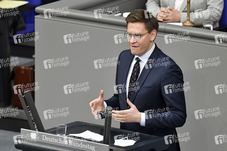 225. Sitzung des Deutschen Bundestages in Berlin